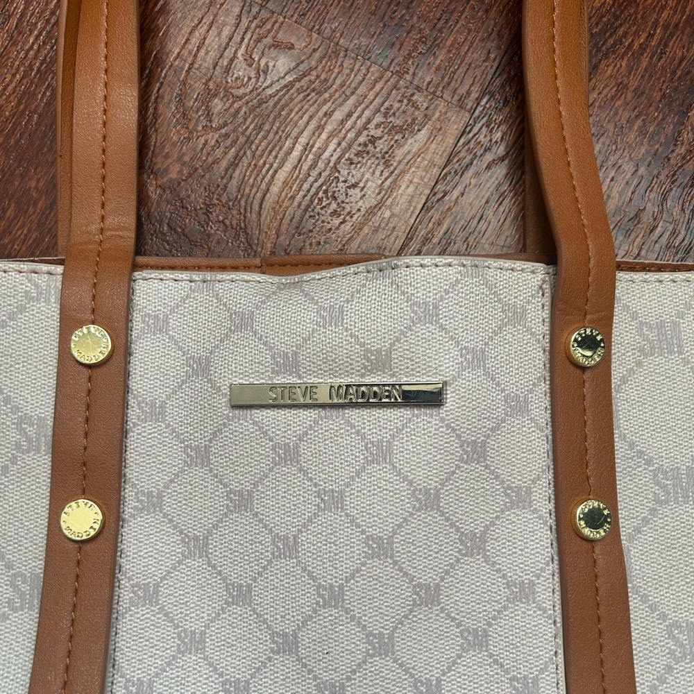 Steve Madden Tote Bag Purse - Picture 2 of 14